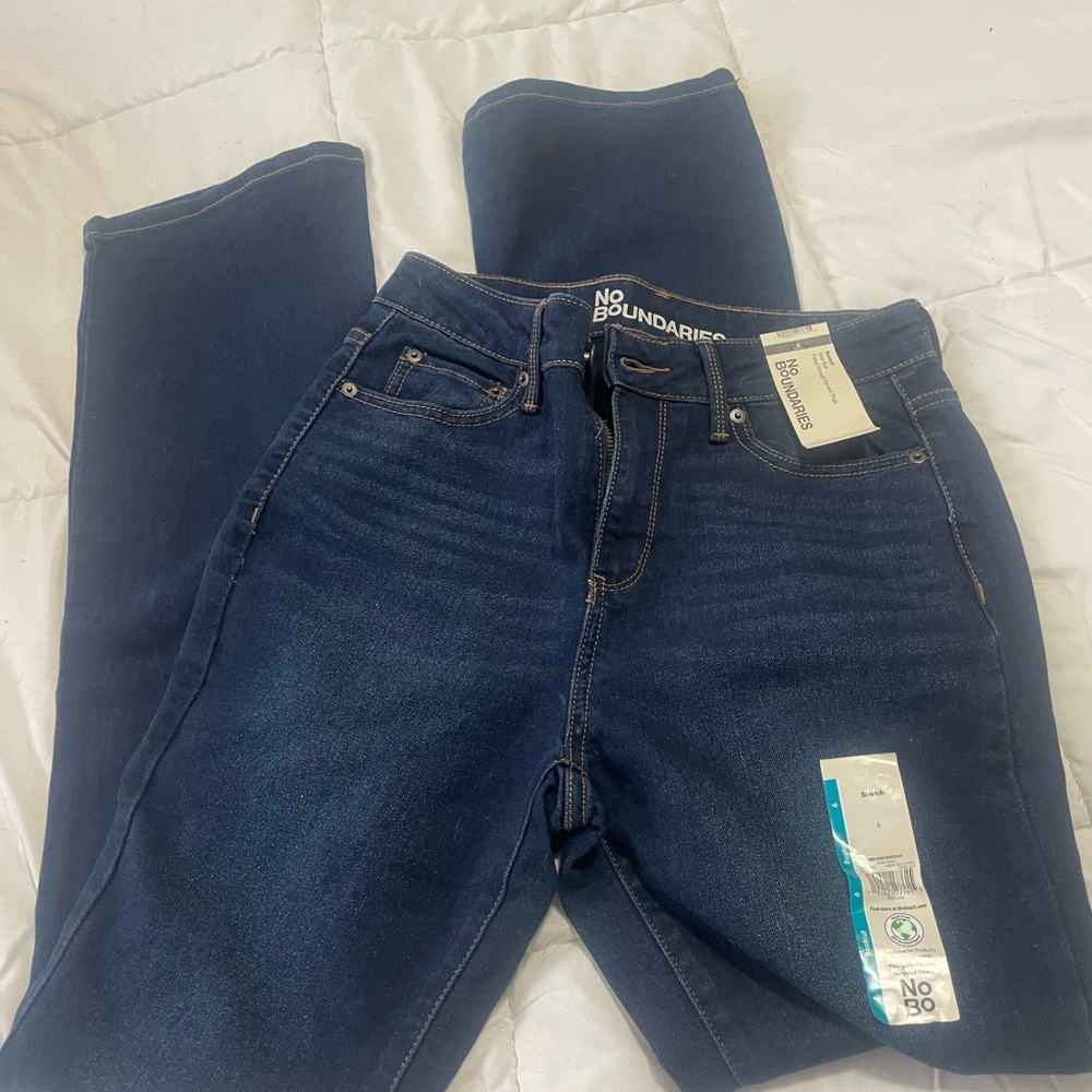 NWT No Boundaries Women's Dark Indigo Jeans boot cut